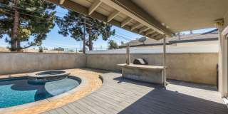 Spacious Upgraded Home in Prime Long Beach! Gallery 24