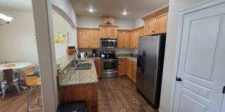 Beautiful home in quiet Pine Tree Village Community neighborhood Gallery 11