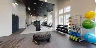 Modera Washington Gallery 18