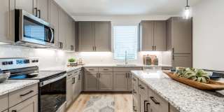 Vero McKinney Gallery 20