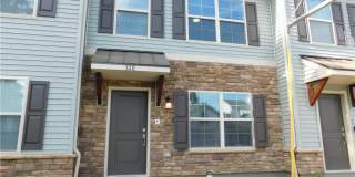 326 E Frankford Street Gallery 1