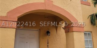 10648 NW 87th Ct Gallery 1