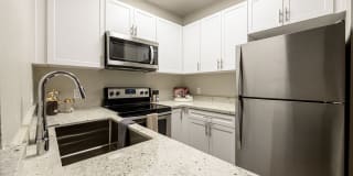 El Paseo Apartment Homes Gallery 2