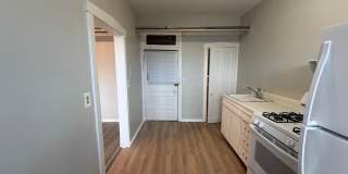 3224 N Karlov Avenue Gallery 8