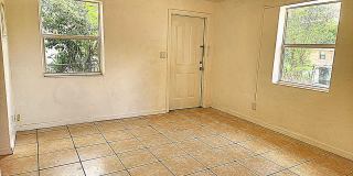 Cozy 2-bedroom, 1-bath home in Daytona Beach Gallery 11