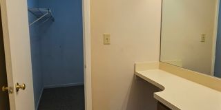 450 Abbotsleigh Court - 1 Gallery 12