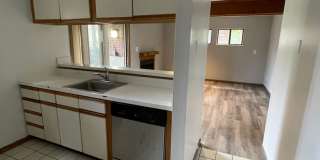 OSU Gateway 4 bedroom 2 full bath 3 apartment Gallery 24