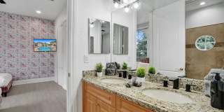 13751 Pine Meadow Ct Gallery 60
