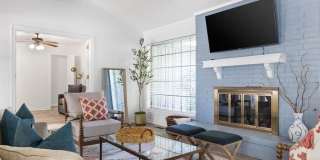 2011 Trailview Court Gallery 1