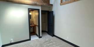 1/2 off 1 month-Charming Industrial 4 Bedroom/4 Bathroom Apartment in Pigtown, MD! Gallery 24