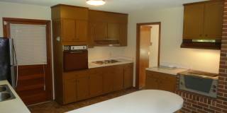 Walk to Campus! Incredible location, amazing space in this sprawling 4br home in downtown Chapel Hill Gallery 12