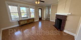 86 School St Gallery 3