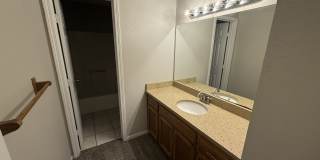 705 Cedar Dr Apt D Gallery 8