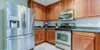 2123 W SPRUCE STREET Gallery 10