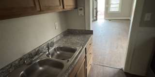 2422 East 70th Terrace Gallery 26