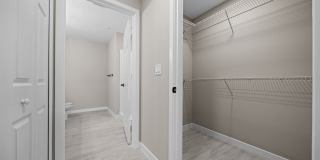 1701 Forest Knoll Dr NE Gallery 35