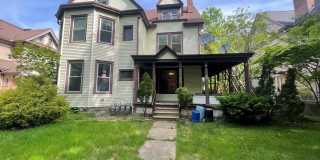 116 W Second st Gallery 1