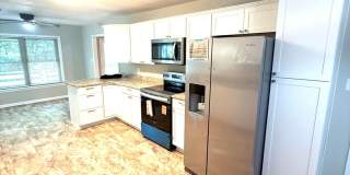 ** 4 Bed 3 Bath located in Prattville ** Call 334-366-9198 to schedule a self-tour. $500 credit toward the second month's rent for an approved applicant Gallery 15