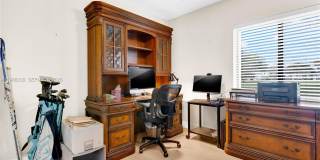 10909 SW 113th Pl Gallery 25