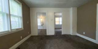 For Rent: 912 S Penn St. Cozy 3-Bedroom Home with a fenced in yard & detached garage! Washer & Dryer Hookups! Section 8 Approved! Gallery 8