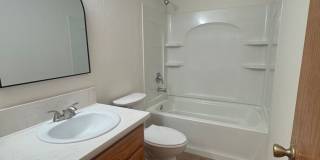 SPACIOUS 4BED / 2BATH HOUSE IN CANDLEWOOD SUBDIVISION OFF SHASTA VIEW SPACIOUS 4BED / 2BATH HOUSE IN CANDLEWOOD SUBDIVISION OFF SHASTA VIEW Gallery 16