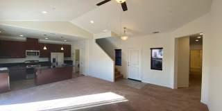 Like New 4 Bedroom Home in Heritage Square Like New 4 Bedroom Home in Heritage Square Gallery 5