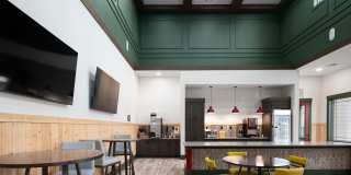 Silver Collection at Cosner’s Corner Gallery 6