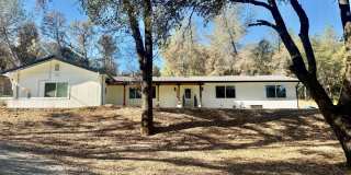 11196 Pleasant Valley Rd Gallery 1