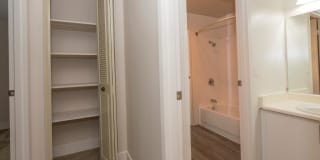 Parkside Gallery 27