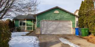 Great 3 Bedroom, 2-bathroom home near Lake Loveland and Boyd Lake. Gallery 1