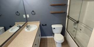 4 Bedroom 3.5 Bathroom Duplex Gallery 14