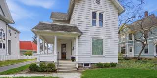 Beautiful home on West Wooster in Bowling Green Gallery 1