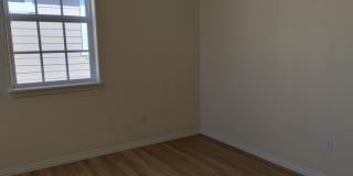 Bethany 4 Bed One Bed & Full Bath on Main Fenced Yard w/EV Charger Close to Schools & Shopping Gallery 21