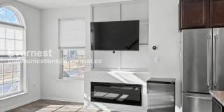 10612 Presidential Parkway Gallery 4