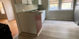 746 East Laurel Street - 1 Gallery 1