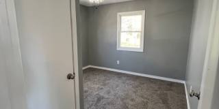 3 bedroom/1 bathroom house Gallery 11