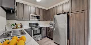 3101 Place Apartments Gallery 5
