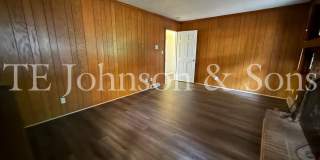 Spacious One Level Home with Den, Granite Kitchen Island, and 2 Car Carport Gallery 22