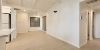 Updated Large 3 bedroom 2 bathroom home Gallery 7