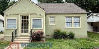 Welcome to this Beautiful Home in Downtown Paragould, AR! Gallery 1