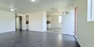 1440 East 42nd Street Gallery 9