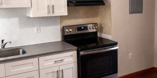 6043 Vine St Gallery 1