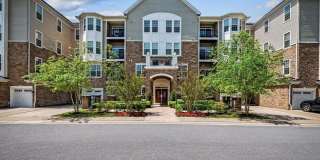 625 QUARRY VIEW CT #208 Gallery 1