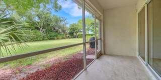 2 bedroom 2.5 bathroom Townhome in Cypress Landing Gallery 24