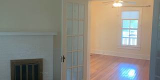 Beautiful Home in the Historic District of Gainesvile Gallery 9