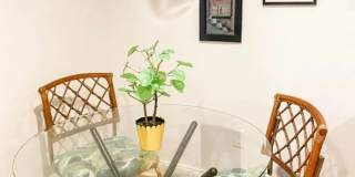 Midtown Retreat Unit 2 Gallery 8