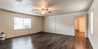For Lease – 2 Bedroom, 1 Bath Corner Home in Kerrville, TX Gallery 10