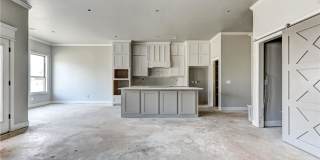 Newer Home + Edmond Schools + 4 bedrooms + 3 car garage Gallery 6