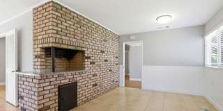 Wow! What a Great Home! Available Now! Gallery 16
