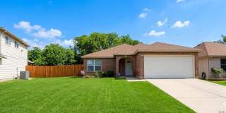 5715 Lovett Oaks Gallery 1